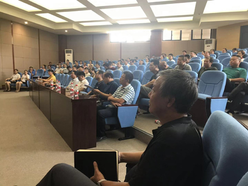 IE浏览器中点击图片可全屏显示 IE浏览器中点击图片可全屏显示